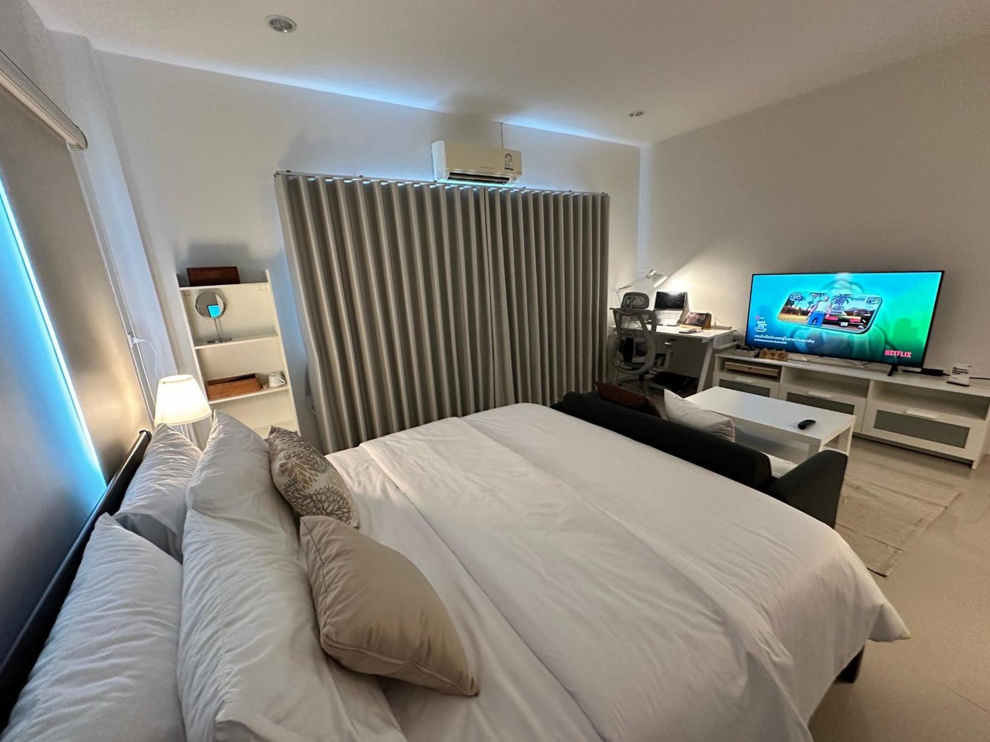 White Haven - Homestay For Ladies, Couple, Family 찬타부리 외부 사진